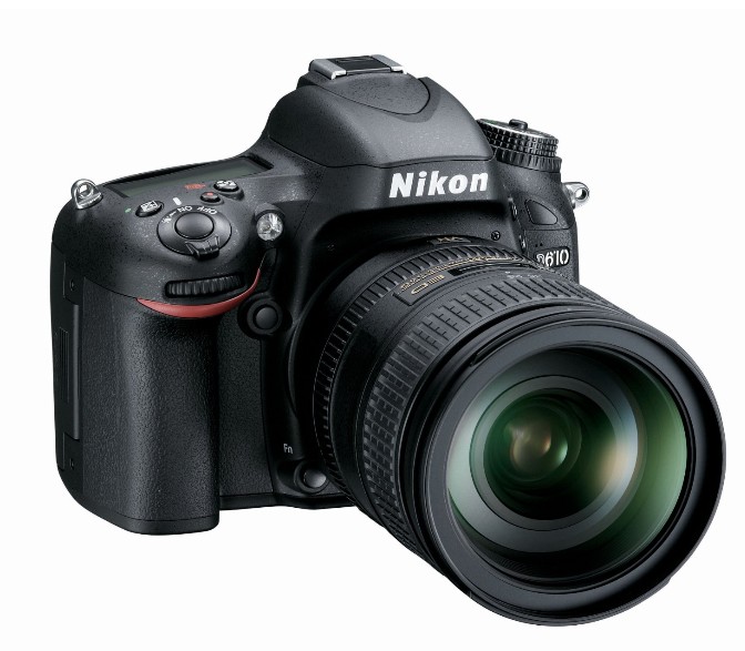 尼康 D610 2426万像素 全画幅单反相机+尼康尼克尔28-300mm f/3.5-5.6G 镜头套机
