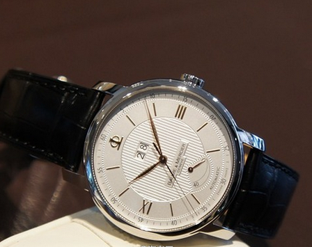 名士 Baume and Mercier CLASSIMA 克莱斯麦系列 A10142 自动机械表$1673.99，约合10596元