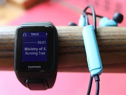 预售：TomTom Spark Music + Cardio GPS心率表$249.99