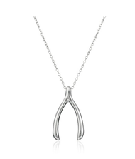 直邮中国！【Sterling Silver Wish Big Wishbone 18寸大号 银色许愿骨锁骨链】$18.84，直邮到手约合107元。