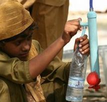 美亚 金盒特价！【LifeStraw 生命吸管 家庭版 直饮过滤器】