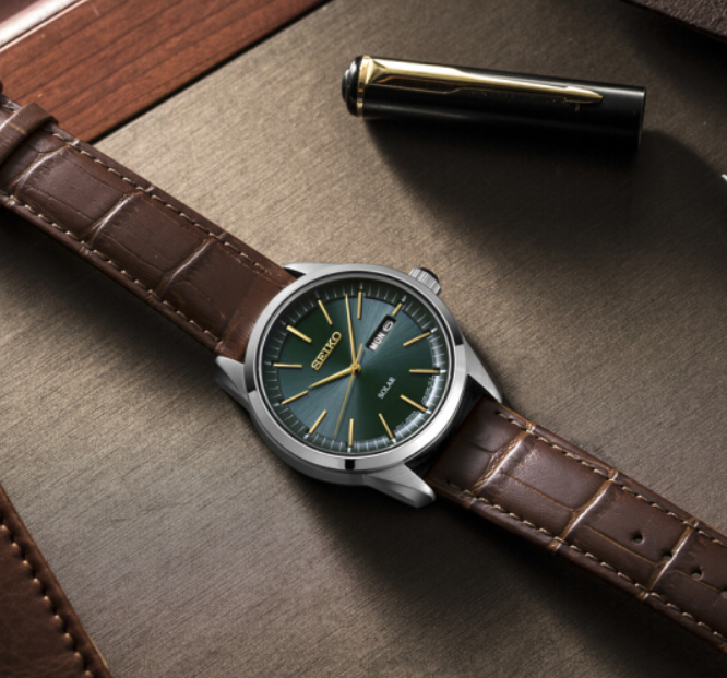 Seiko SNE529