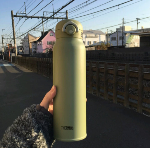 Thermos膳魔师 牛油果色保温杯 500ml